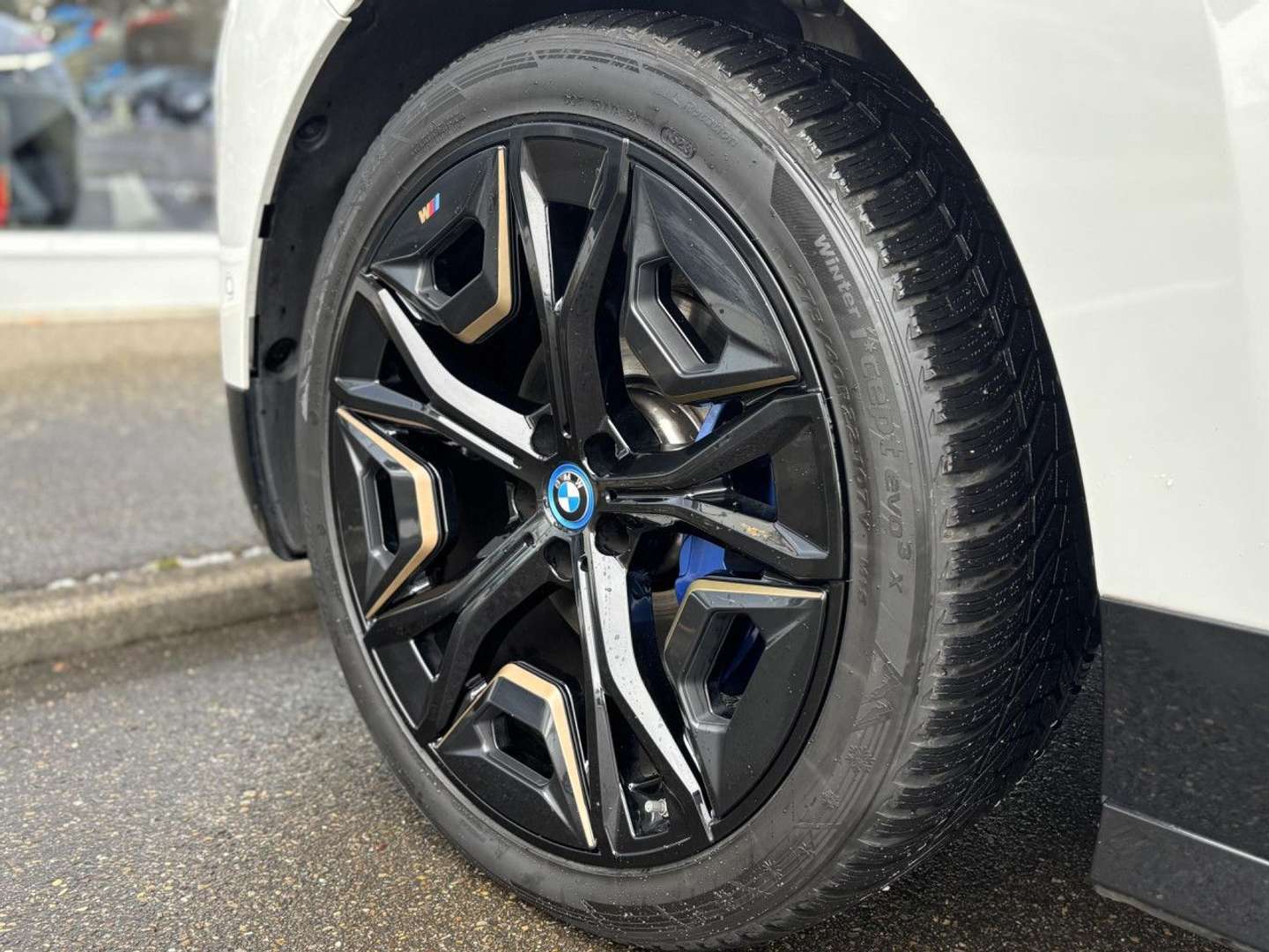 BMW IX Sport XDrive40 - 2023 - Joinsteer - #9