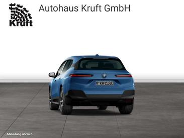 BMW IX XDrive40 — photo 6