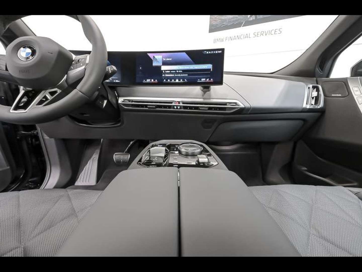 BMW IX XDrive45 - 2025 - Joinsteer - #3