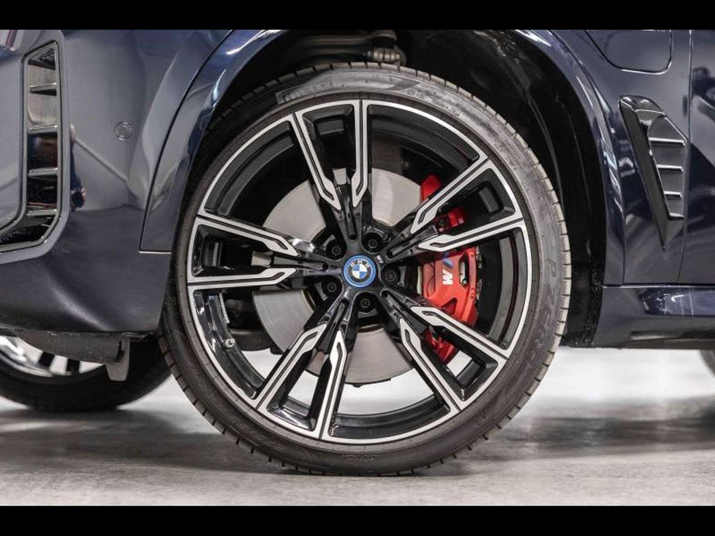 BMW X5 Individual XDrive50e - 2025 - Joinsteer - #1