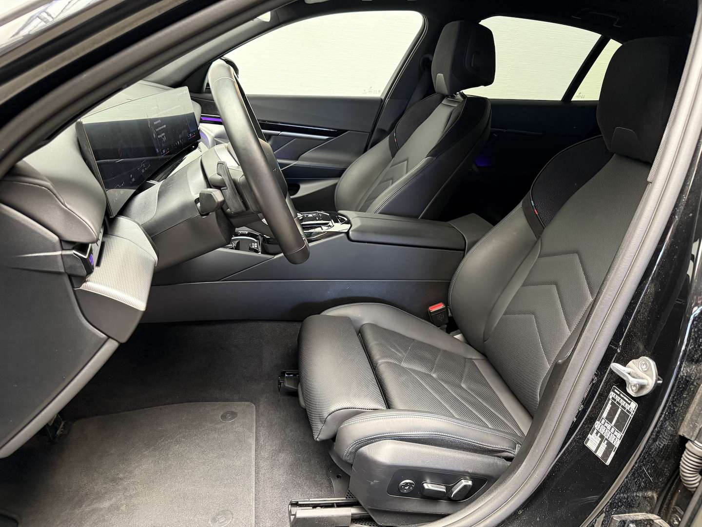 BMW Série 5 M Sport 520d - 2025 - Joinsteer - #4