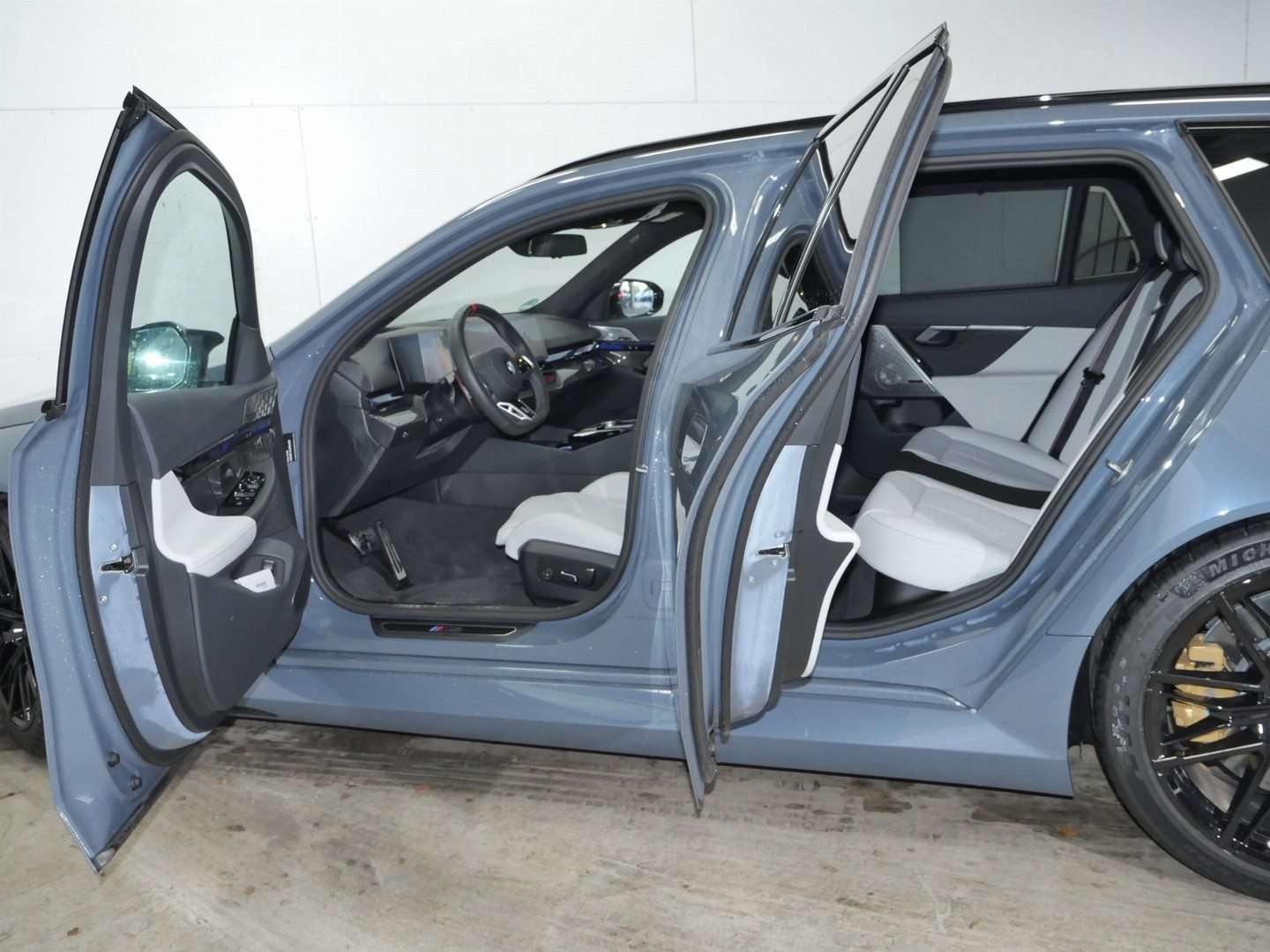 BMW M5 Touring Iconic XDrive - 2025 - Joinsteer - #8