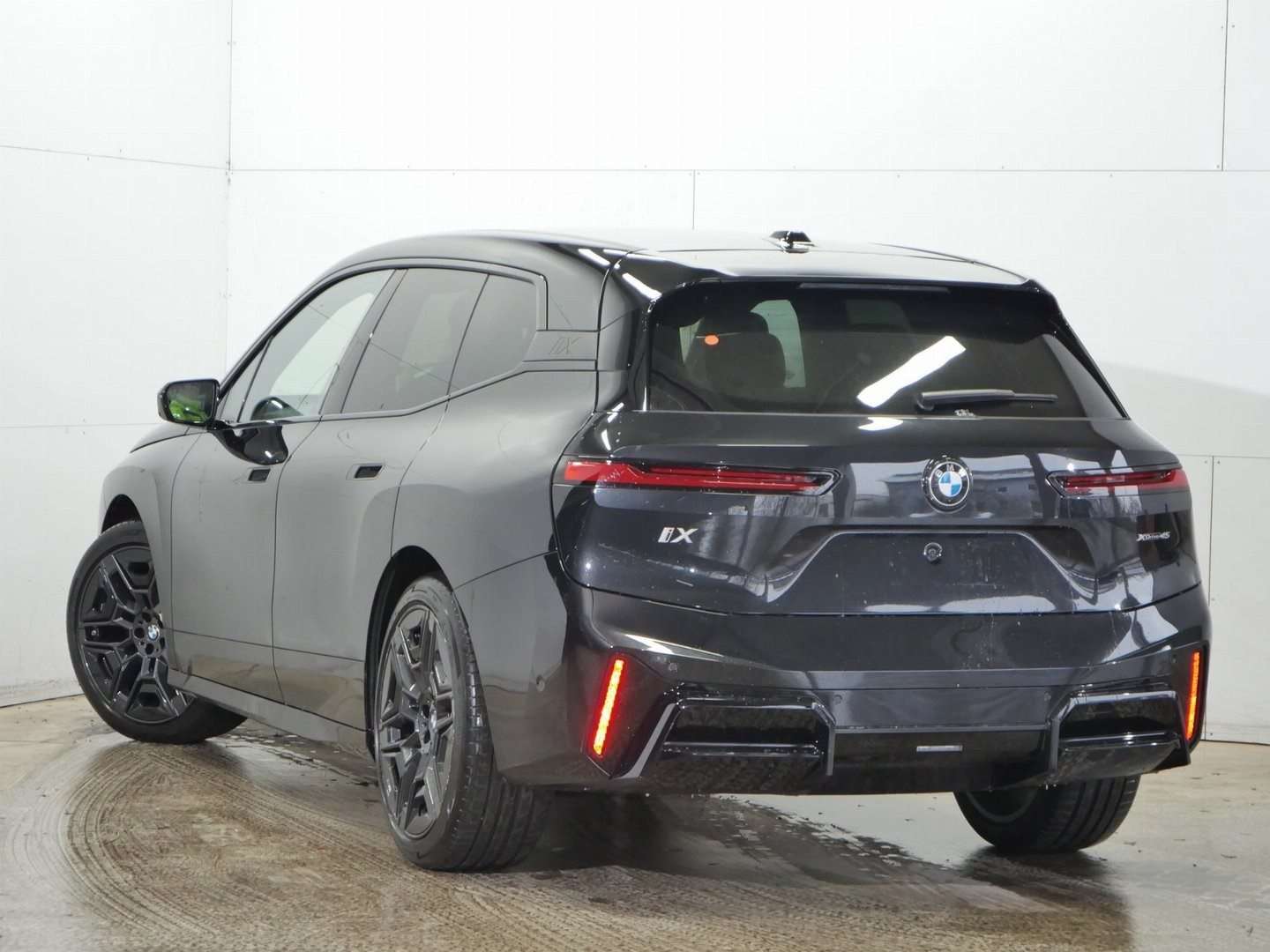 BMW IX M Sport XDrive45 - 2025 - Joinsteer - #2