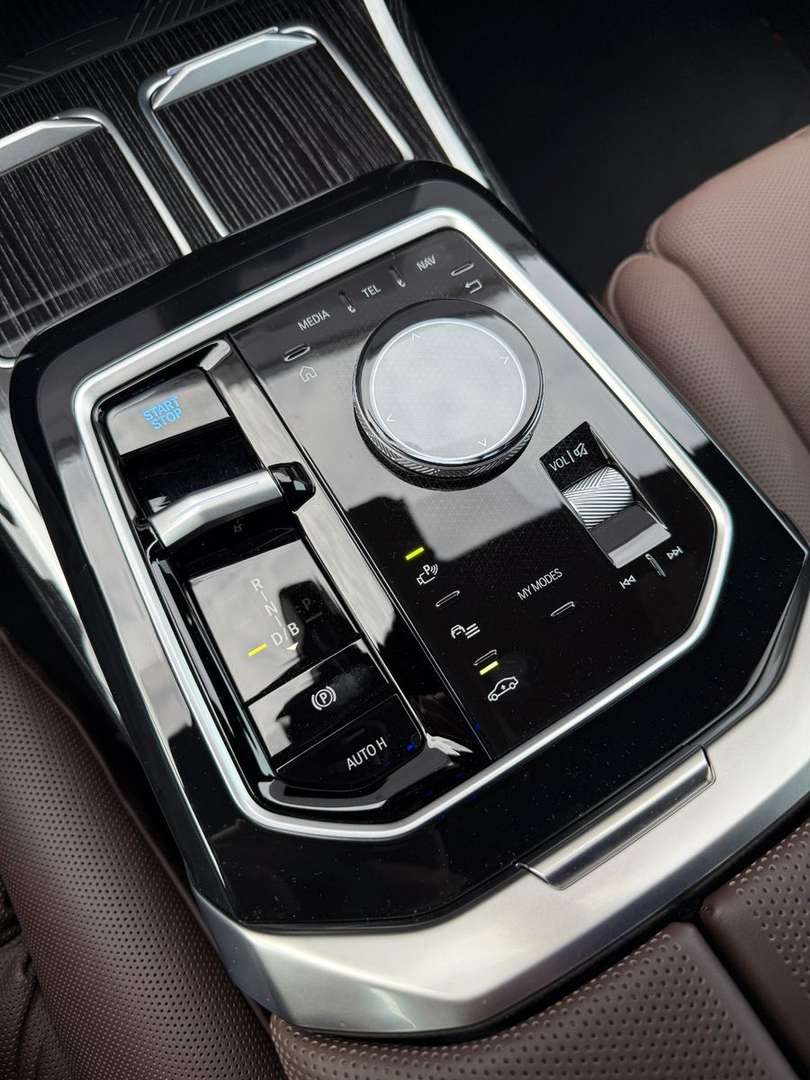 BMW I7 M Sport XDrive60 - 2023 - Joinsteer - #19