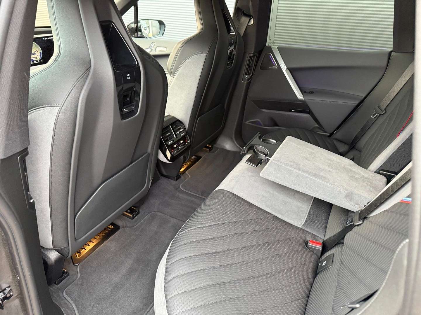 BMW IX M Sport 60 XDrive - 2025 - Joinsteer - #27