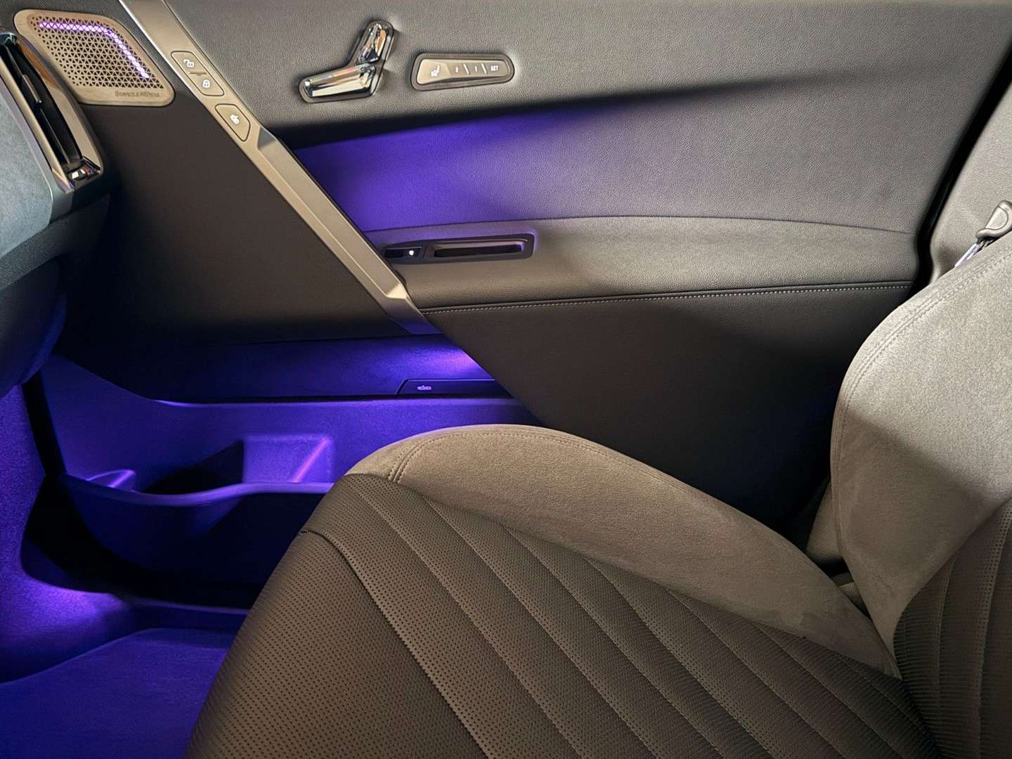 BMW IX M Sport 60 XDrive - 2025 - Joinsteer - #40