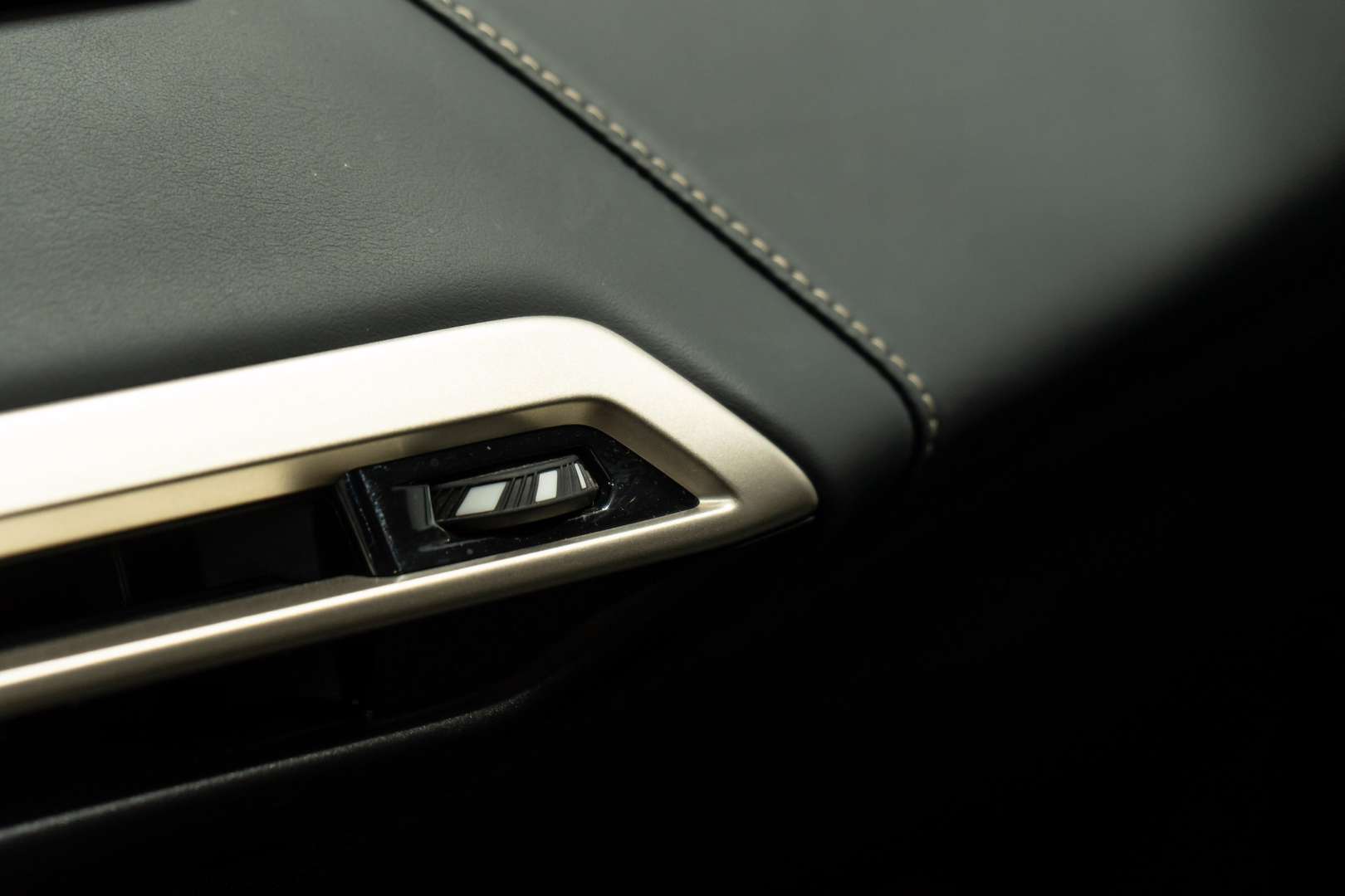 BMW IX Sport XDrive50 - 2023 - Joinsteer - #32