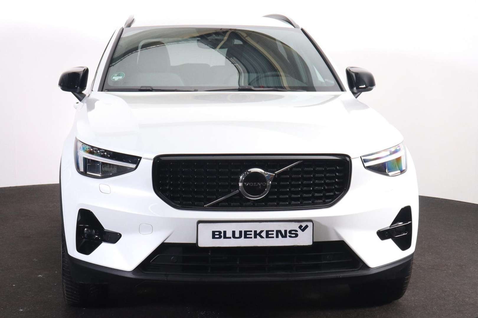 Volvo XC40 B3 Plus - 2024 - Joinsteer - #1