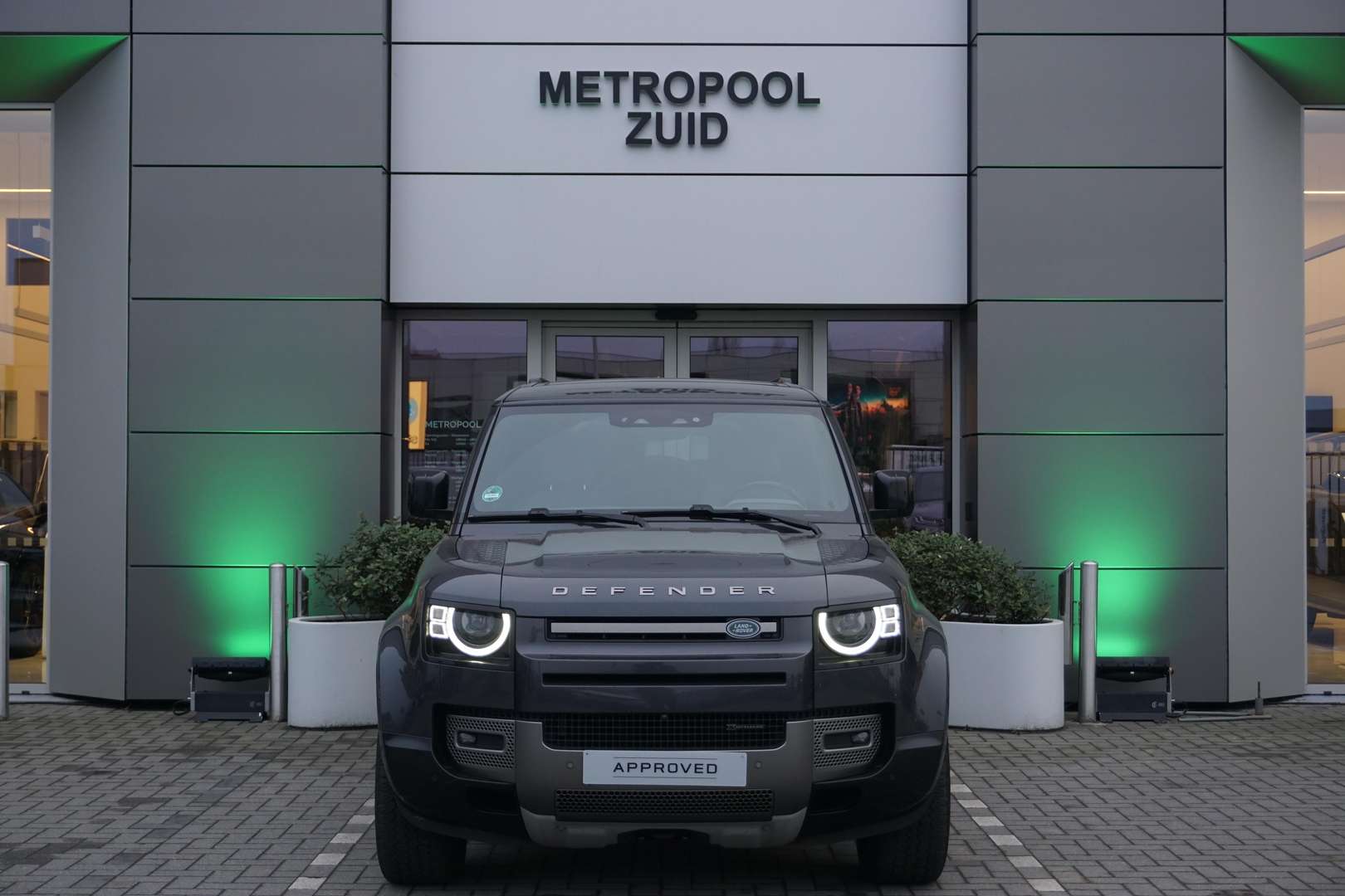 Land Rover Defender 90 D200 X-Dynamic HSE AWD Auto 23MY - 2022 - Joinsteer - #6