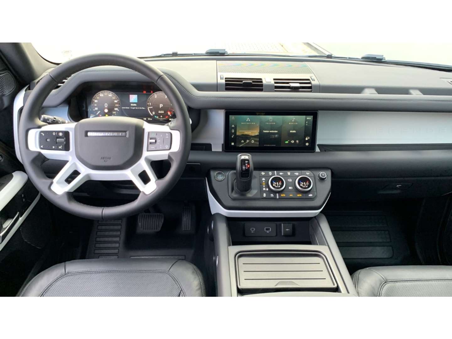 Land Rover Defender 90 D250 SE - 2023 - Joinsteer - #14