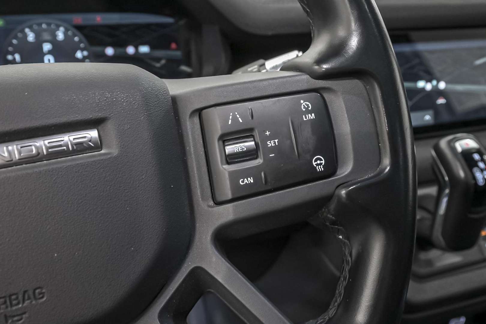 Land Rover Defender 90 D300 X-Dynamic SE JUMP SEAT LICHTE VRACHT - 2022 - Joinsteer - #15