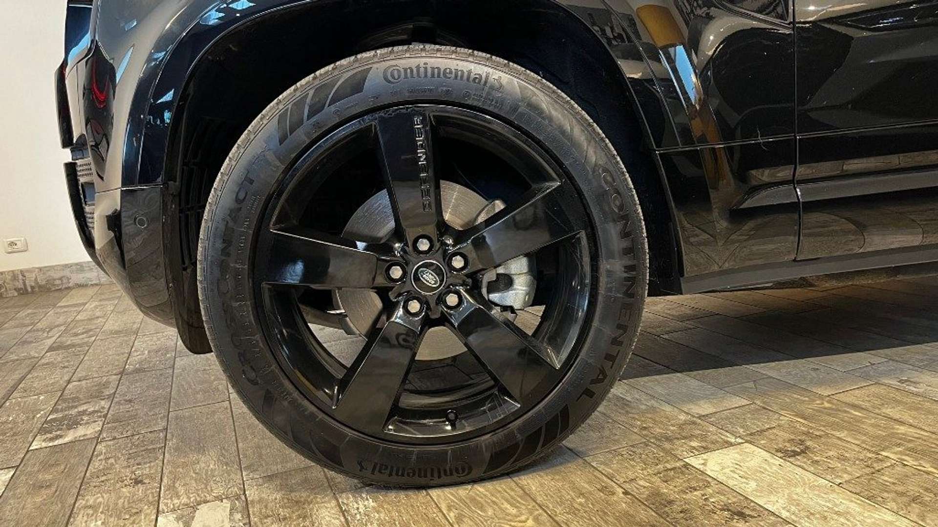 Land Rover Defender 110 X-Dynamic SE 3.0D I6 200 CV AWD Auto - 2024 - Joinsteer - #3