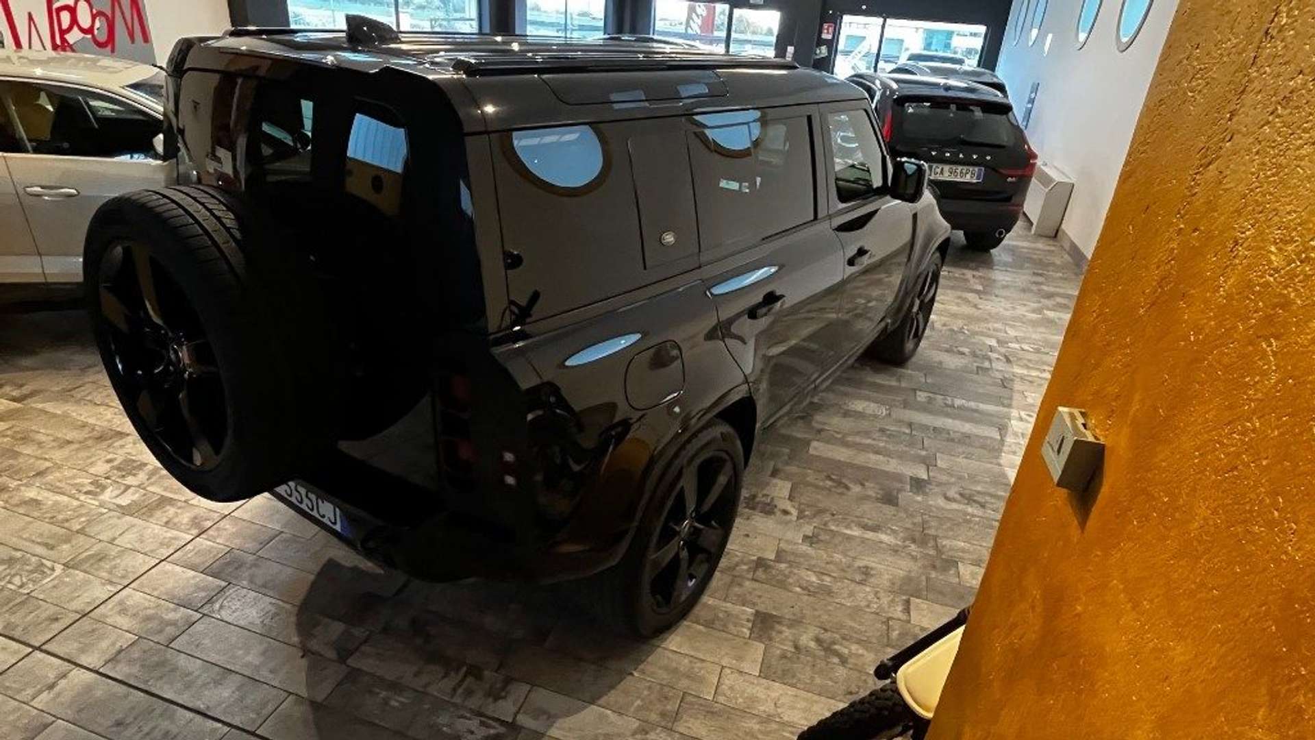 Land Rover Defender 110 X-Dynamic SE 3.0D I6 200 CV AWD Auto - 2024 - Joinsteer - #6