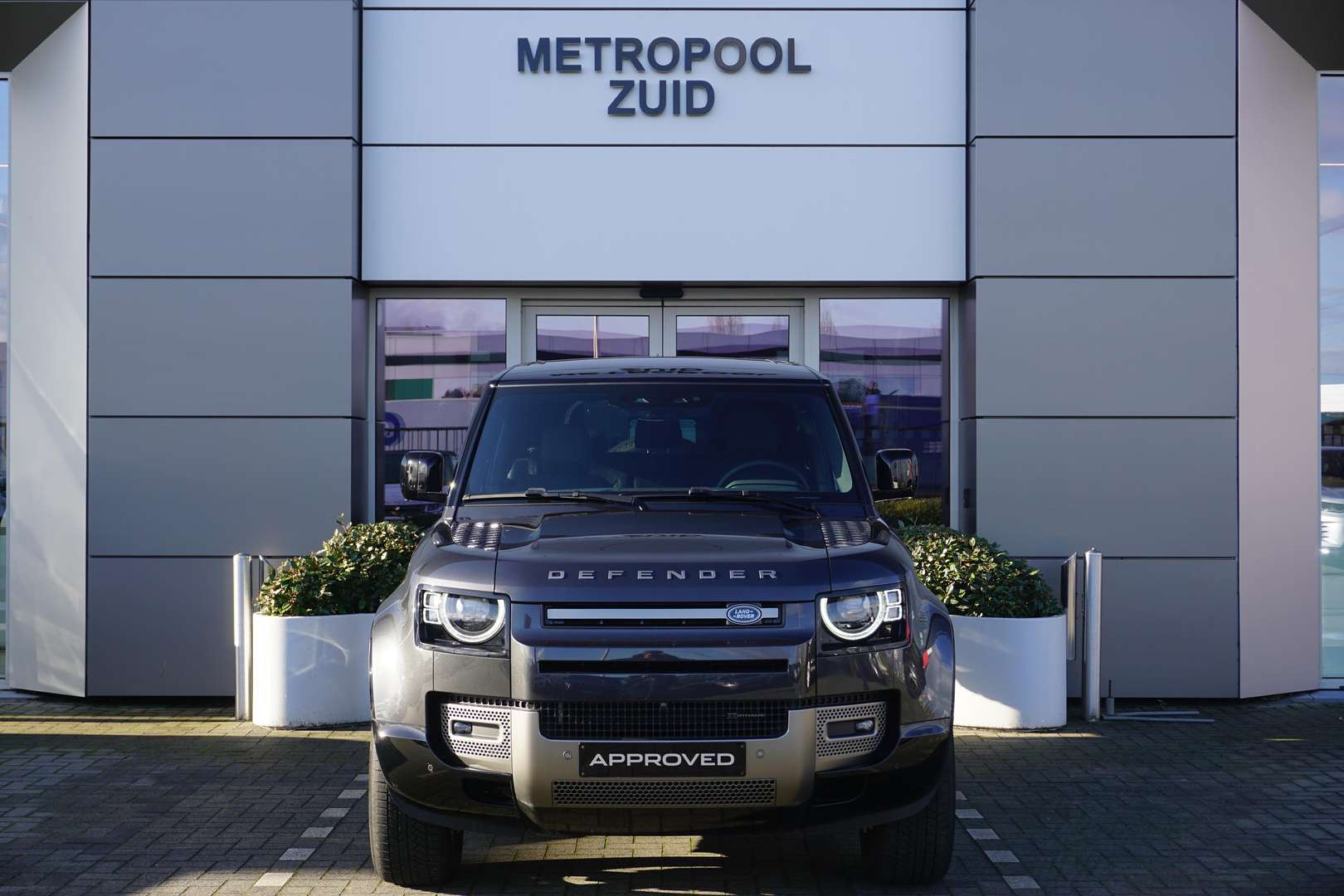 Land Rover Defender 110 X-Dynamic SE D250 - 2023 - Joinsteer - #3