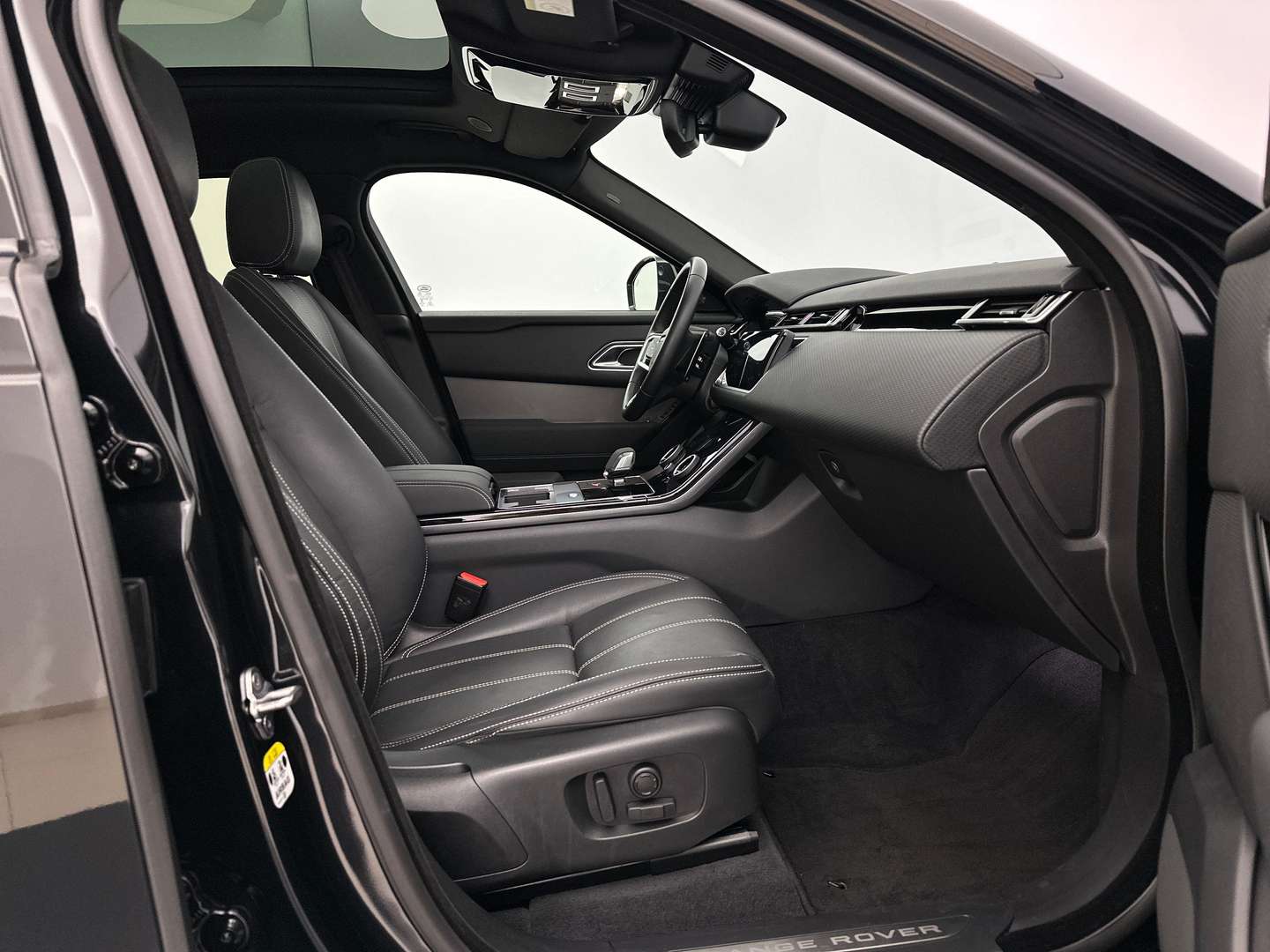 Land Rover Range Rover Velar P400e S AWD Aut. - 2022 - Joinsteer - #3