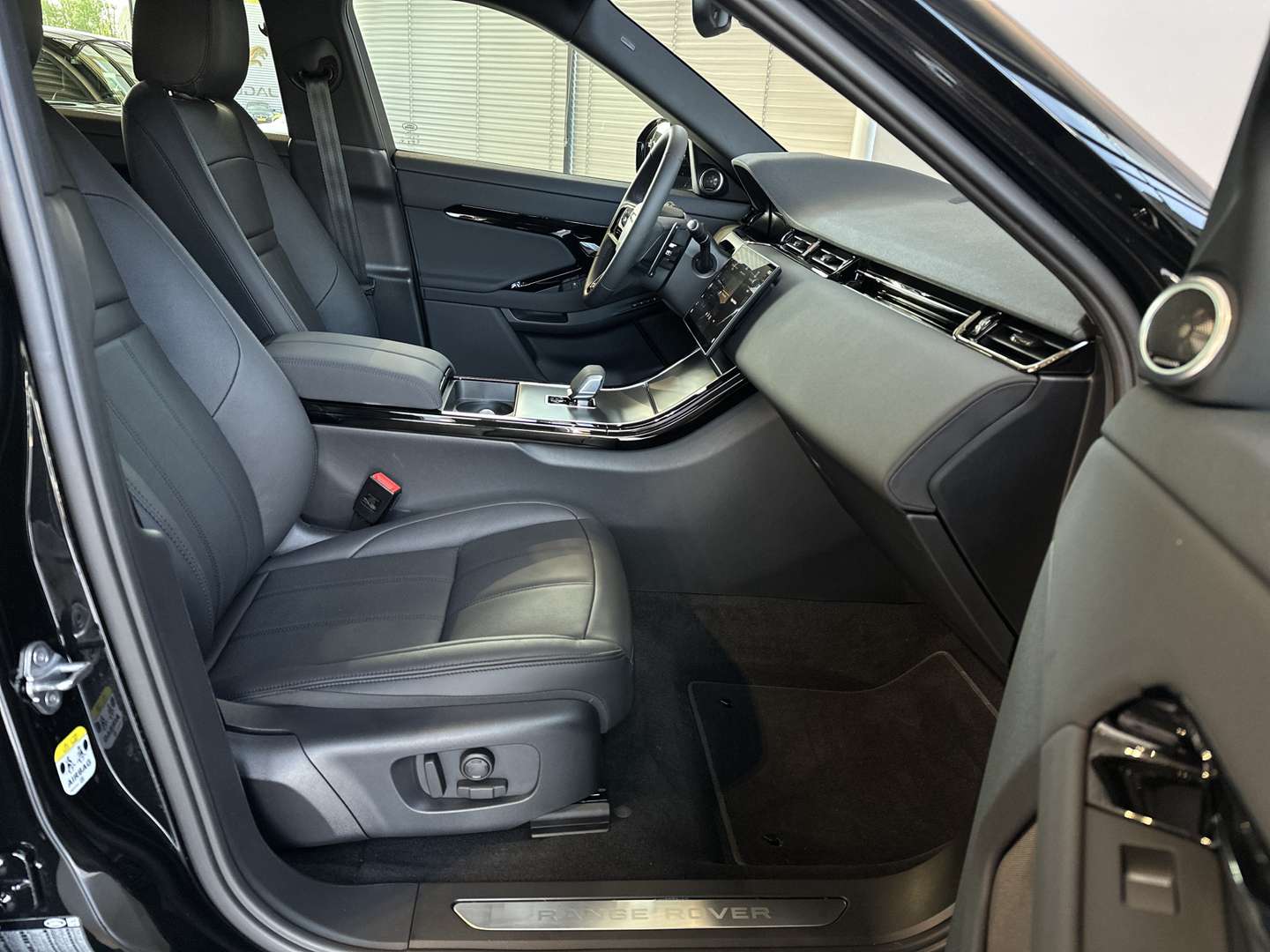 Land Rover Range Rover Evoque P270e Dynamic SE Edition - 2025 - Joinsteer - #3