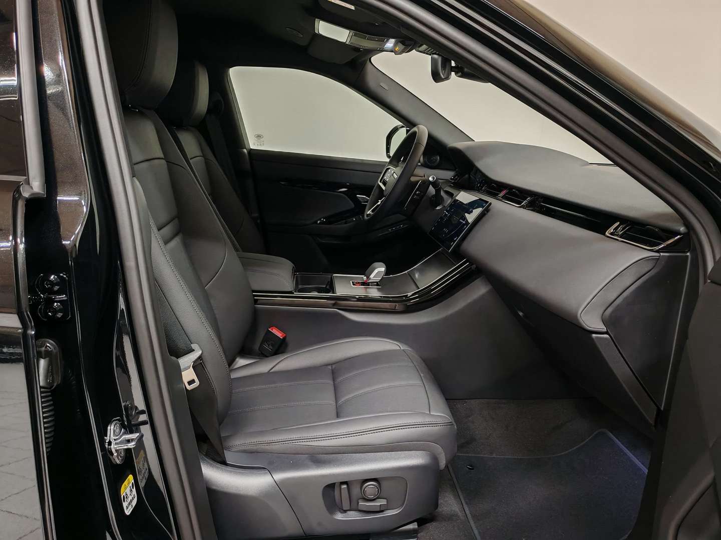 Land Rover Range Rover Evoque 2.0 D AWD Dynamic SE - 2025 - Joinsteer - #3