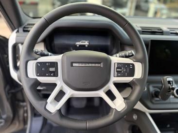 Land Rover Defender 110 3.0D L6 MHEV AWD X-Dynamic SE Aut. — photo 20
