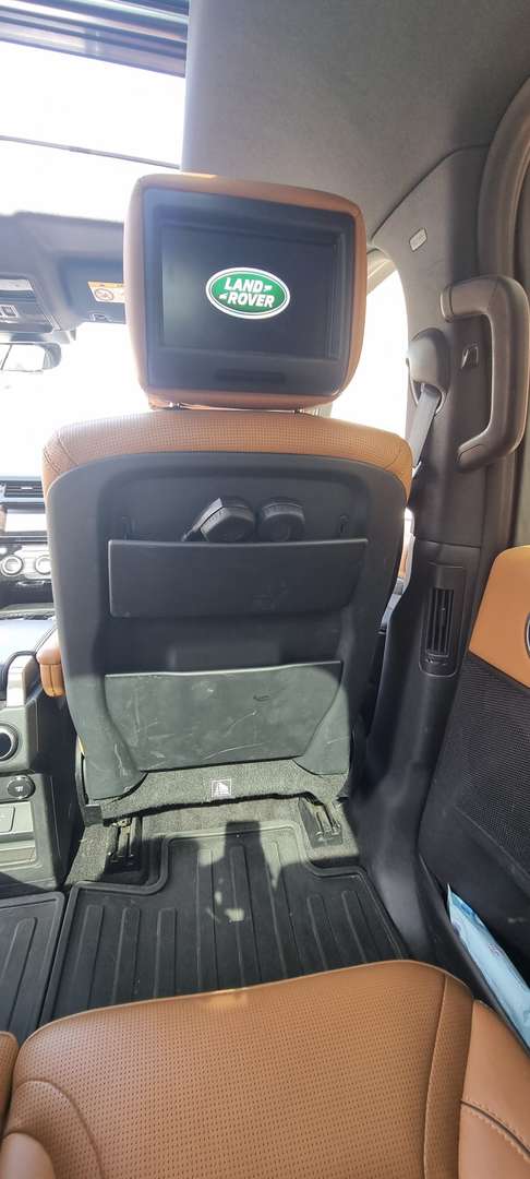 Land Rover Discovery 7posti Auto 3.0 TD6 HSE Luxury 249cv - 2018 - Joinsteer - #11