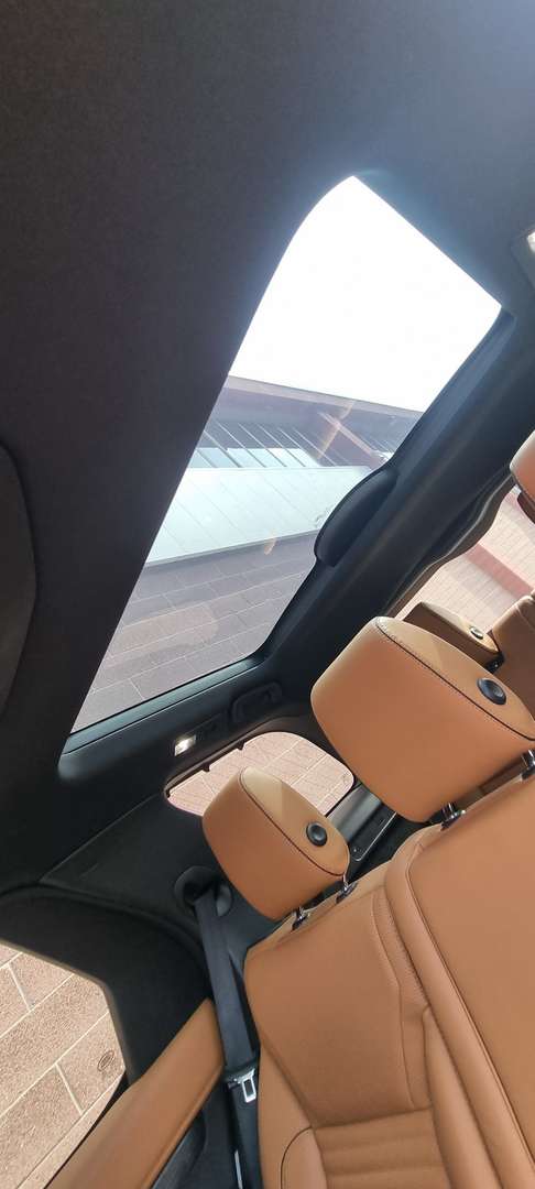 Land Rover Discovery 7posti Auto 3.0 TD6 HSE Luxury 249cv - 2018 - Joinsteer - #16