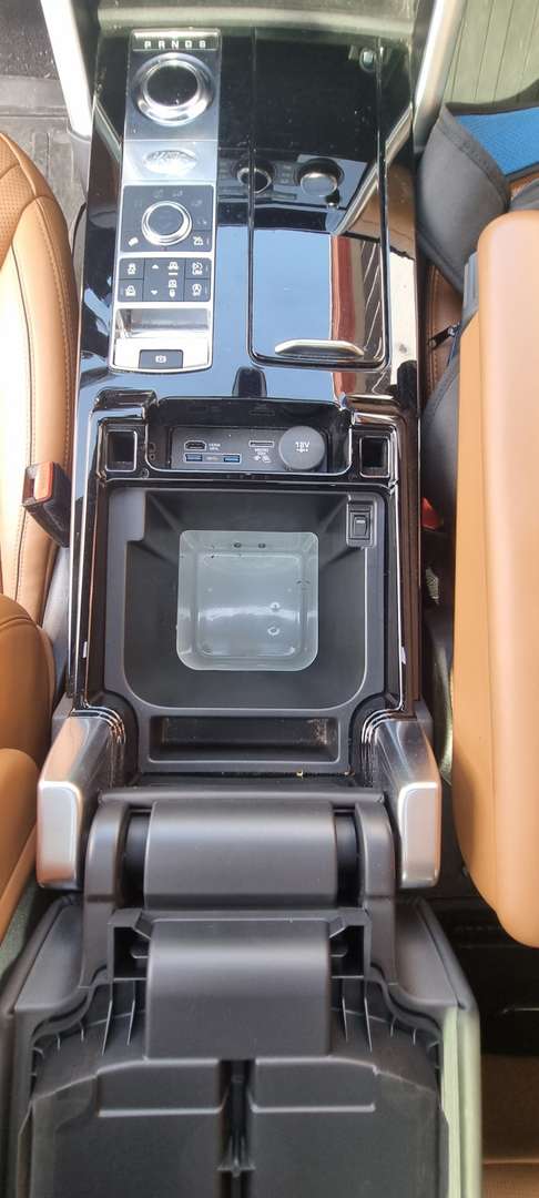 Land Rover Discovery 7posti Auto 3.0 TD6 HSE Luxury 249cv - 2018 - Joinsteer - #18