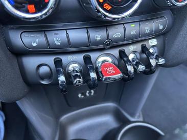 Mini Cabrio Chili Cooper — photo 26
