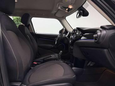 Mini Cooper Cooper — photo 23
