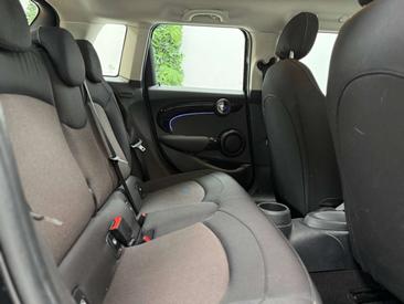 Mini Cooper Cooper — photo 24