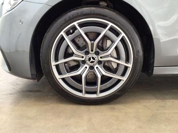 Mercedes Classe E 300 AMG Line — photo 4