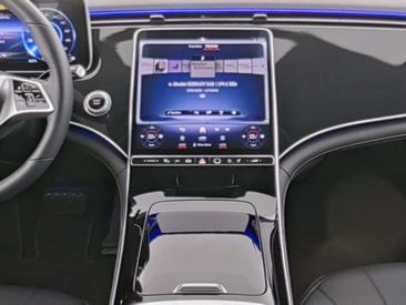 Mercedes EQE 350 Edition 1 — photo 8