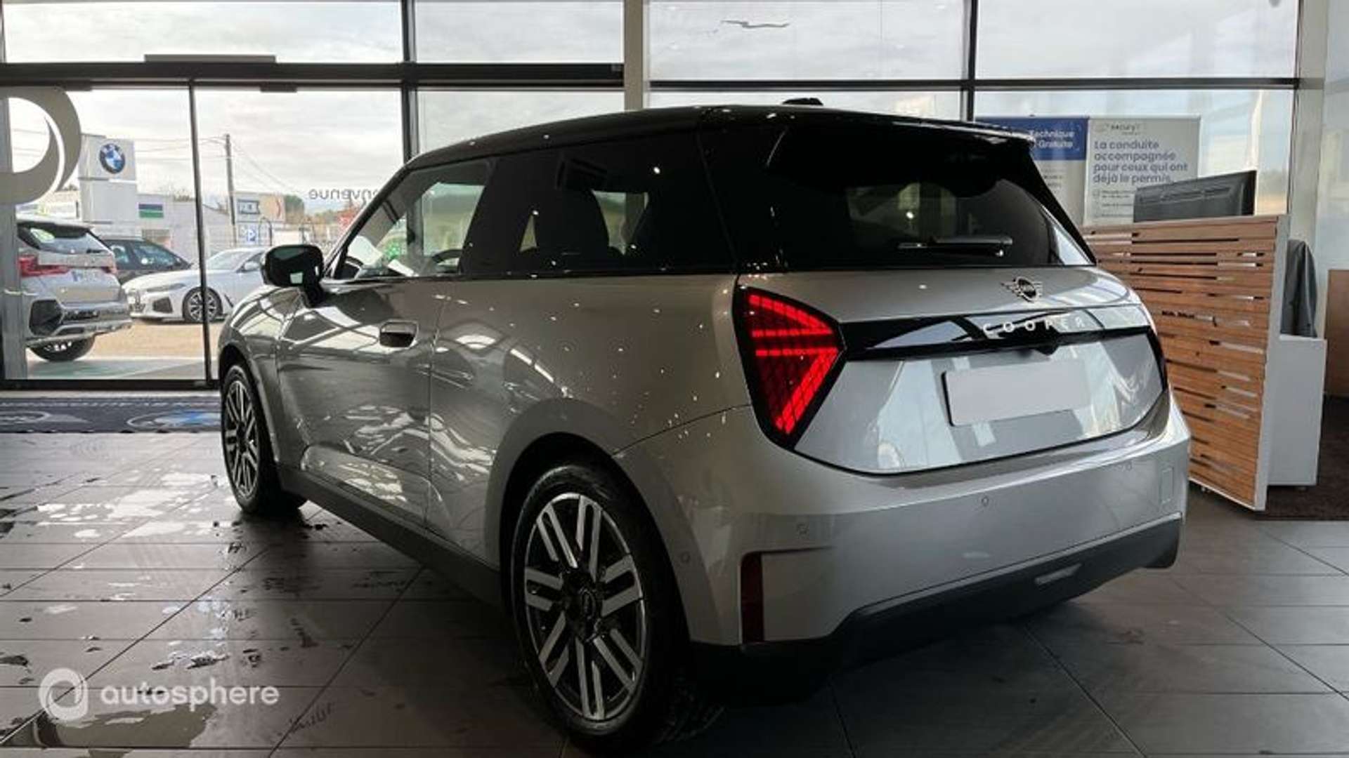 Mini Cooper E Classic_Cooper E - 2025 - Joinsteer - #7