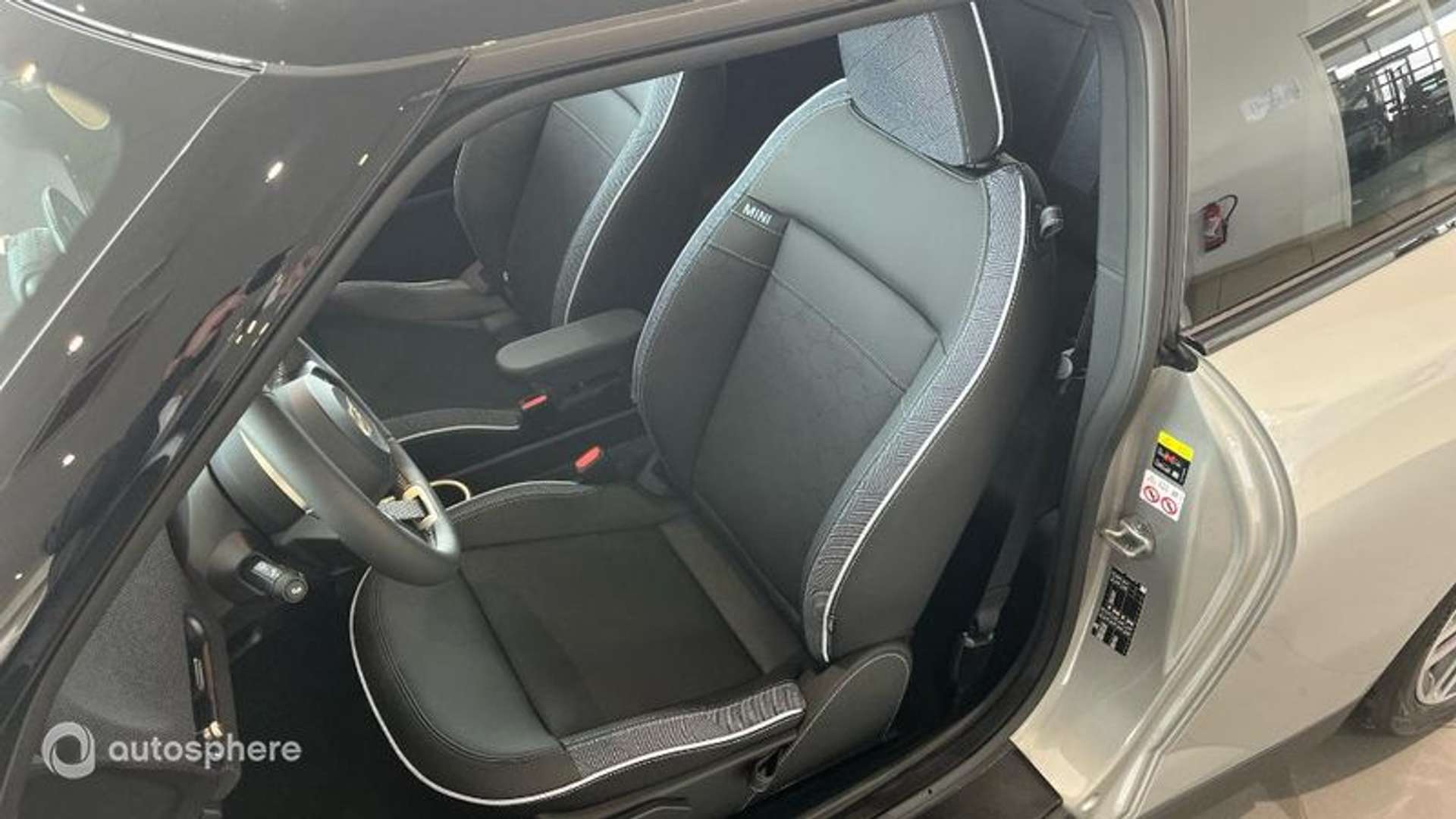 Mini Cooper E Classic_Cooper E - 2025 - Joinsteer - #12