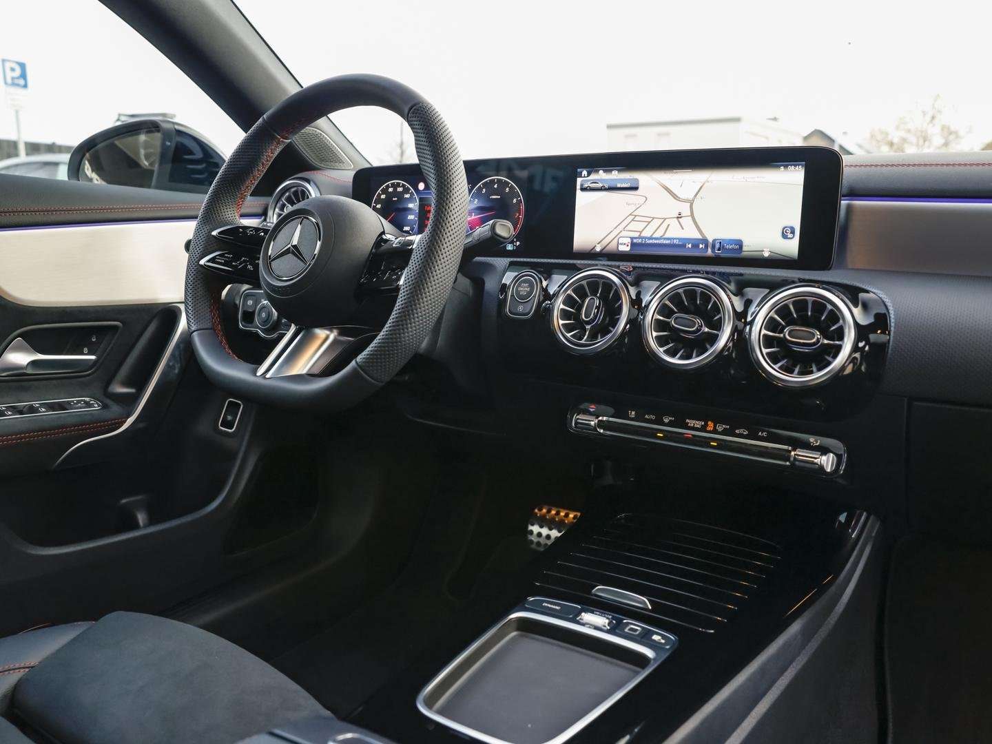 Mercedes CLA 200 200 AMG Line - 2025 - Joinsteer - #5