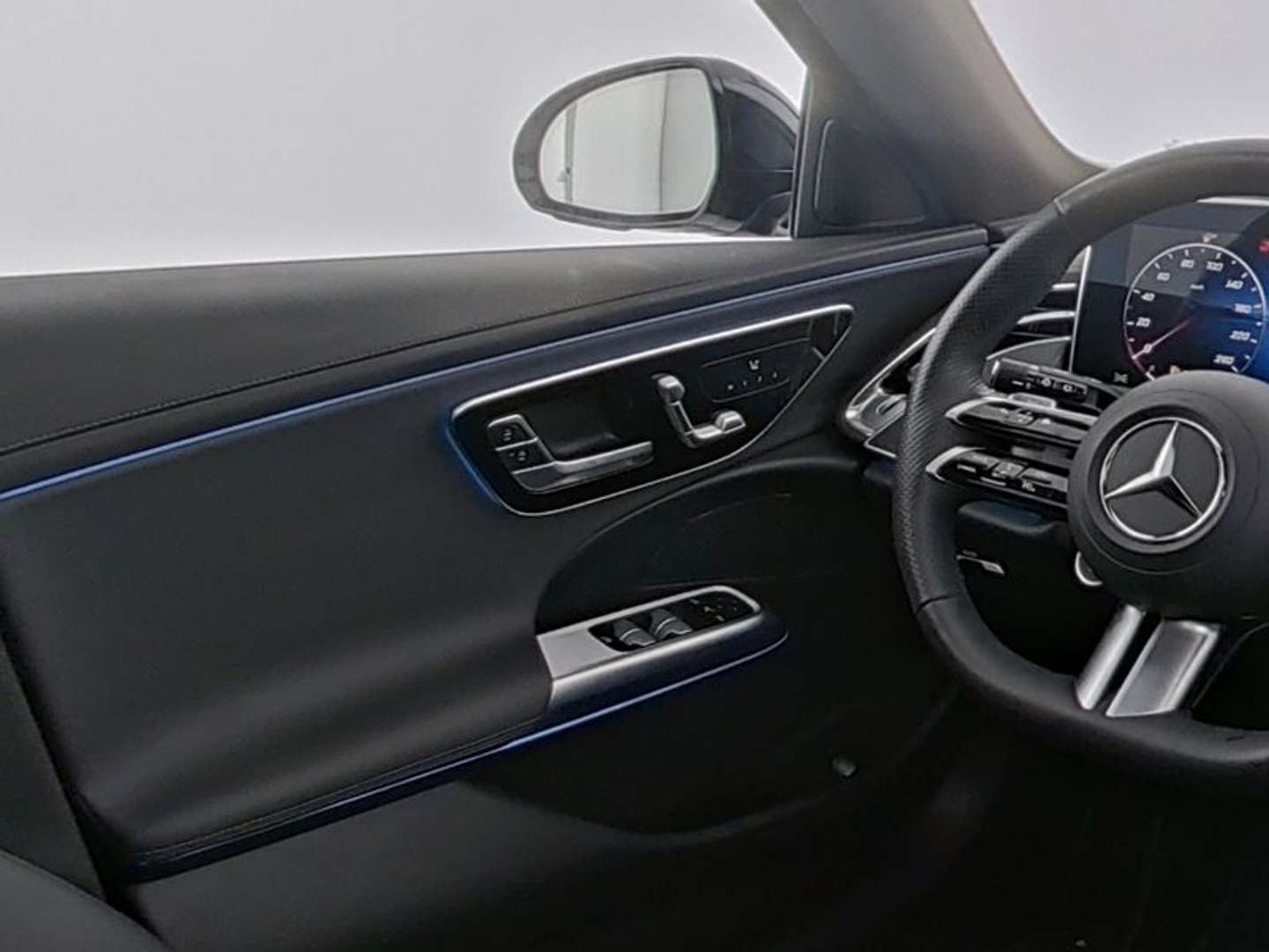 Mercedes Classe E 300 Night Edition - 2024 - Joinsteer - #2