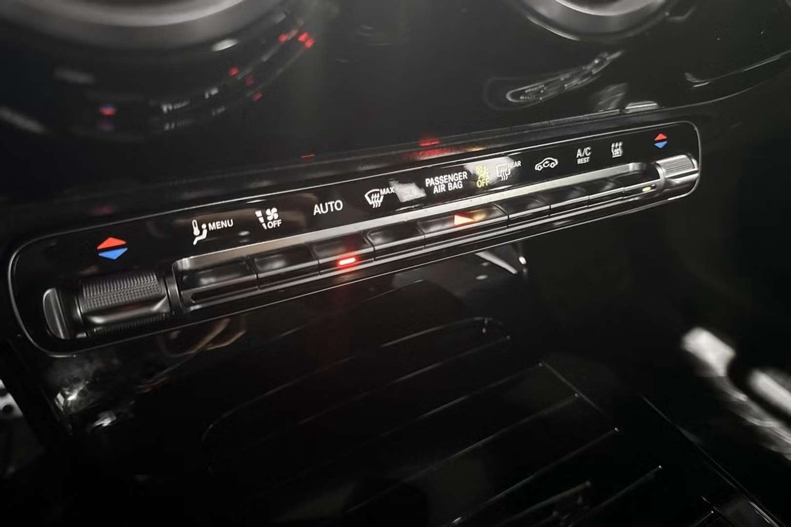 Mercedes CLA 250 E 250 AMG Line - 2023 - Joinsteer - #13