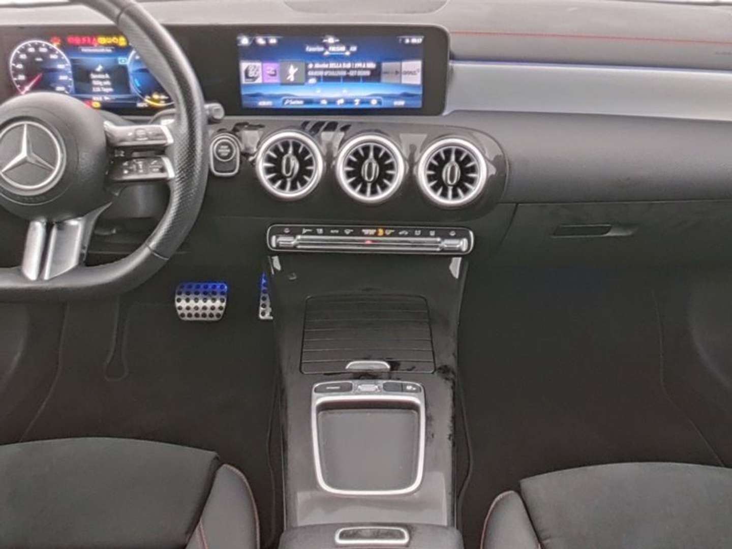 Mercedes CLA 250 E 250 Night - 2024 - Joinsteer - #4