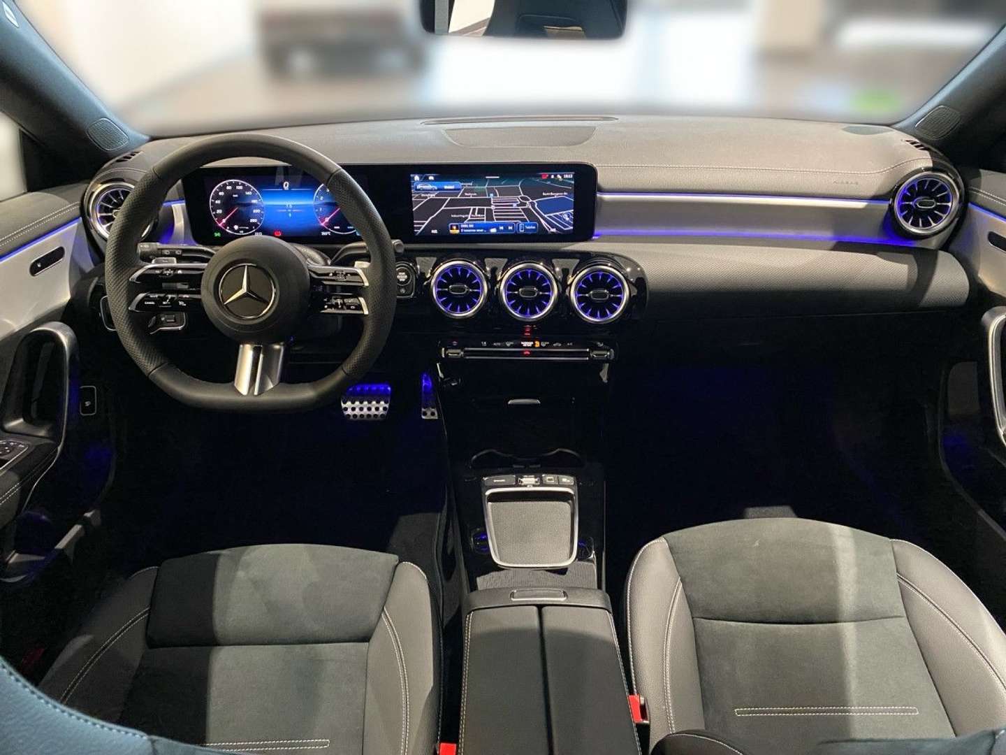 Mercedes CLA 200 200 Night Edition - 2026 - Joinsteer - #11