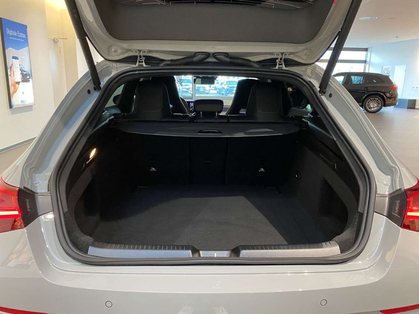 Mercedes CLA 200 200 Night Edition - 2026 - Joinsteer - #13