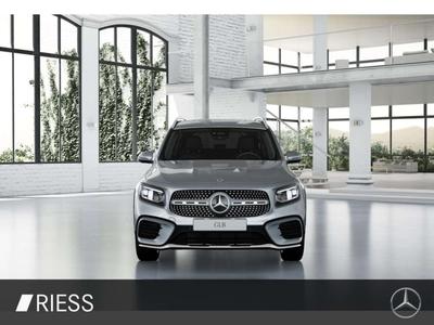 Mercedes GLB 200