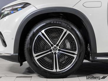 Mercedes EQS 450+ Electric Art — photo 6