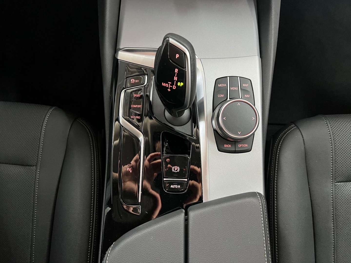 BMW Série 5 Touring Business 520d - 2023 - Joinsteer - #28