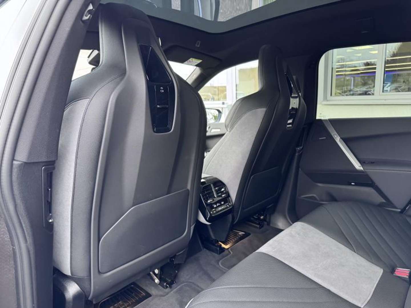 BMW IX M Sport XDrive45 - 2025 - Joinsteer - #14