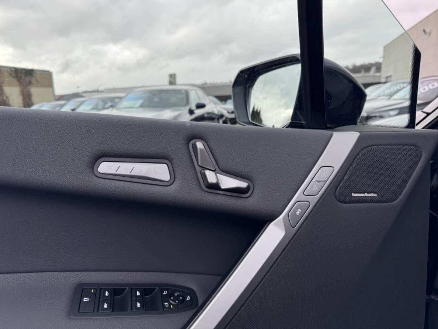 BMW IX M Sport XDrive45 - 2025 - Joinsteer - #20