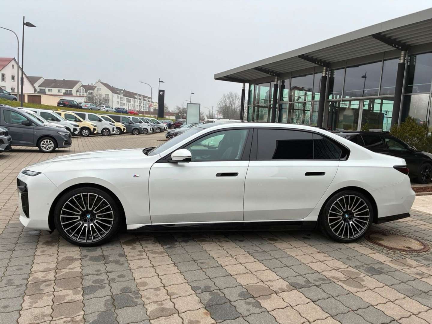 BMW I7 M Sport XDrive60 - 2024 - Joinsteer - #3