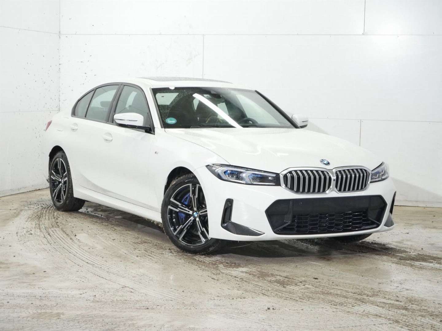 BMW 330e M Sport - 2025 - Joinsteer - #2