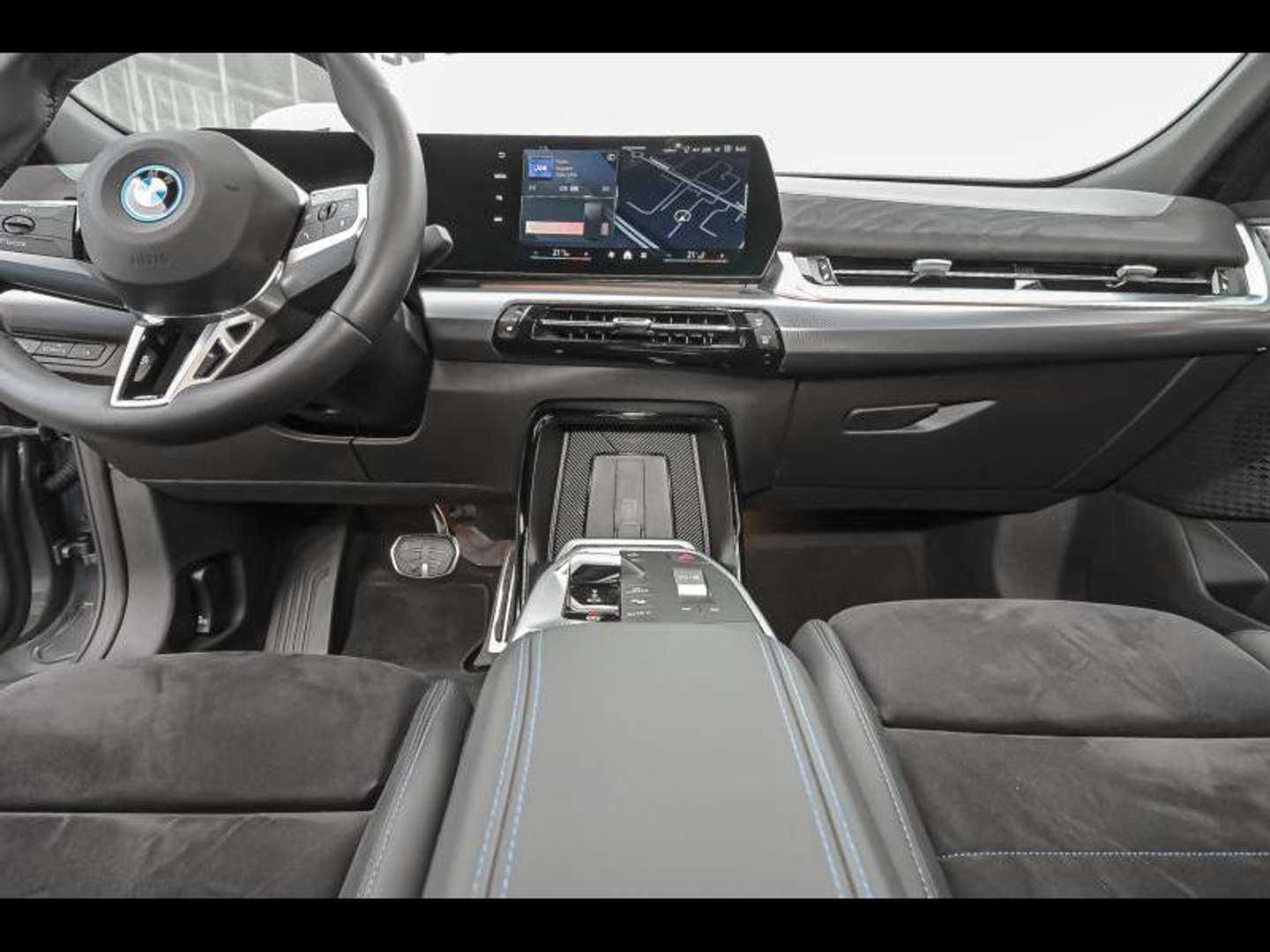 BMW IX2 EDrive20 - 2024 - Joinsteer - #7