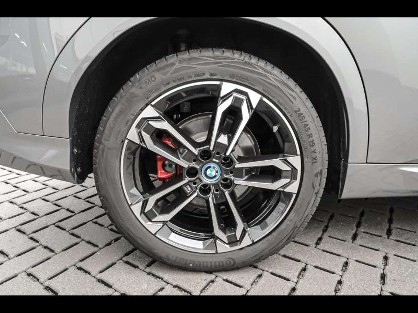 BMW IX2 EDrive20 - 2024 - Joinsteer - #8