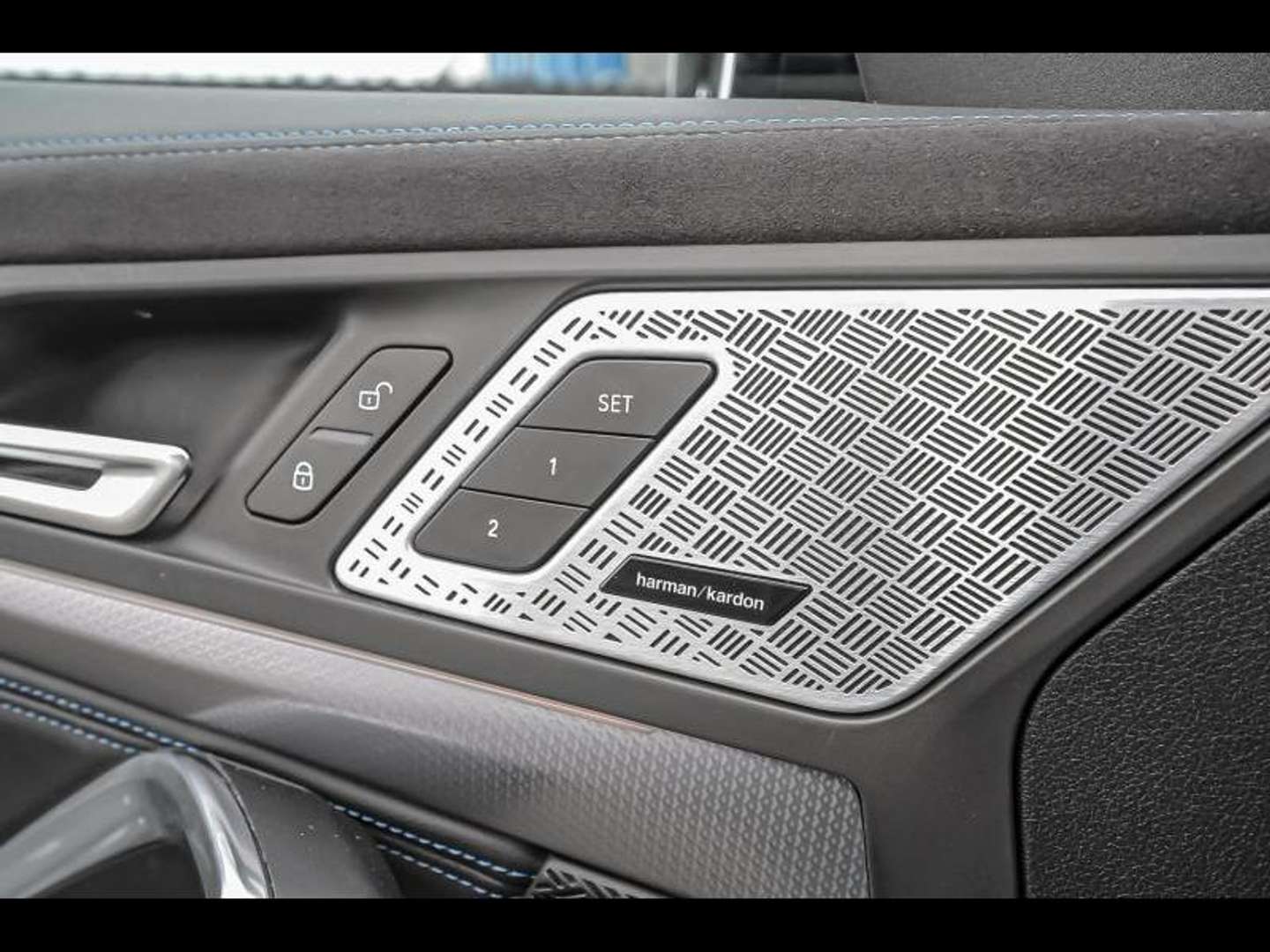 BMW IX2 EDrive20 - 2024 - Joinsteer - #17