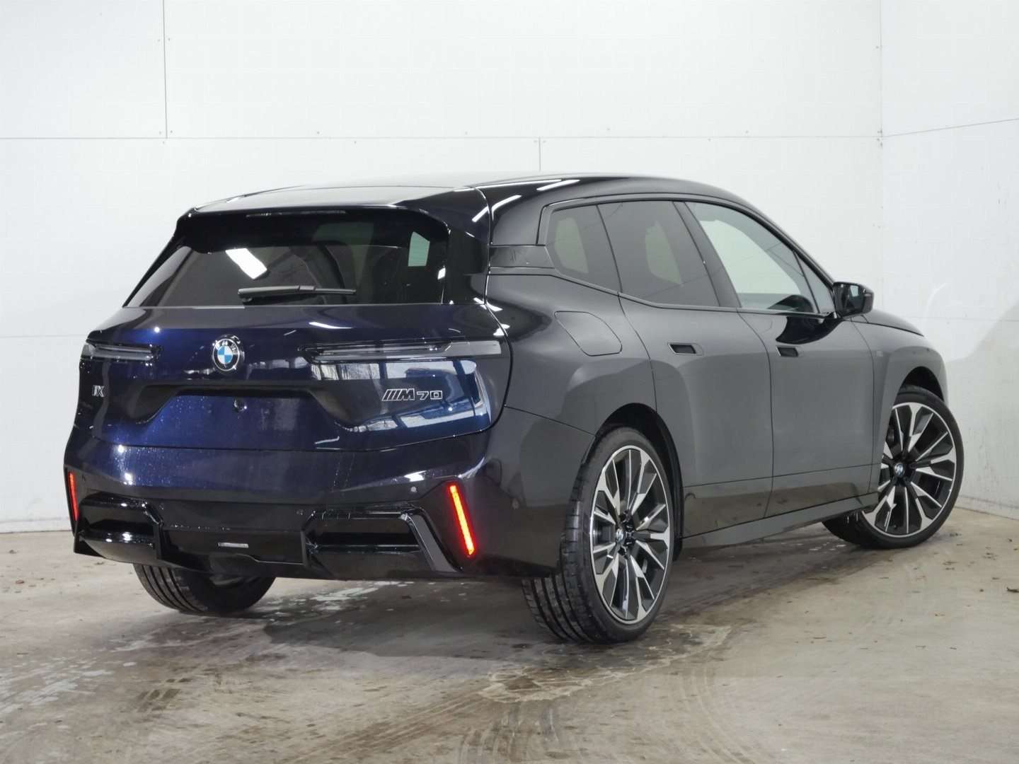 BMW IX M70 Sport XDrive - 2025 - Joinsteer - #3