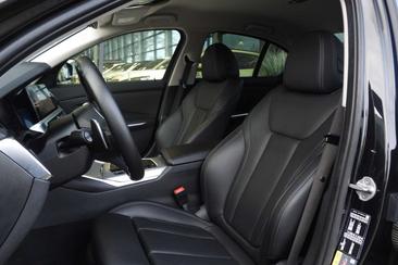 BMW Série 3 High Executive 330e XDrive — photo 18